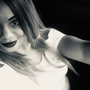 Meet your Posher, Yolanda